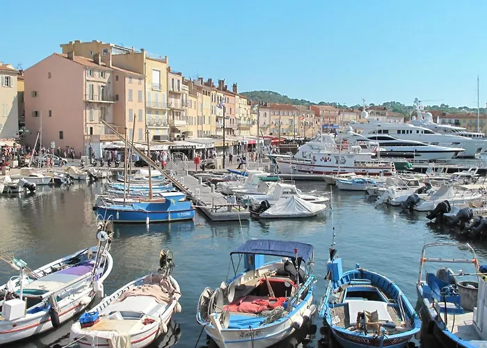 Le Clos Sainte Anne-1 By Interhome