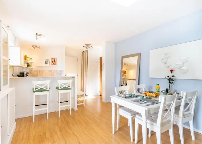 Appartement Le Clos Sainte Anne-1 By Interhome Saint-Tropez