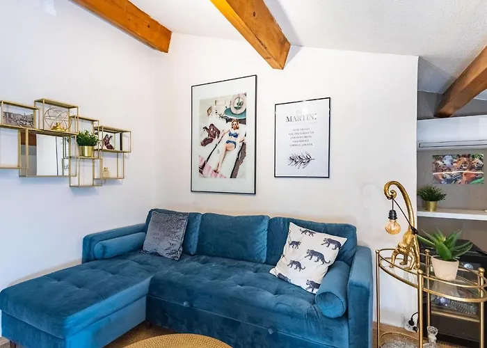 Le Clos Sainte Anne-1 By Interhome